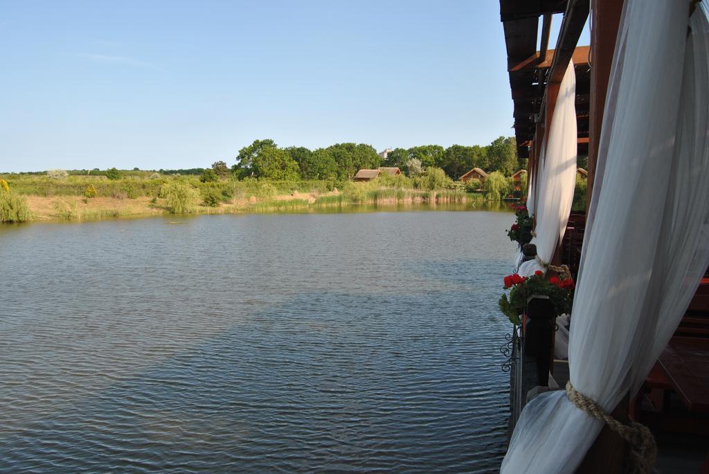Lacul Racilor Olimp Extérieur photo