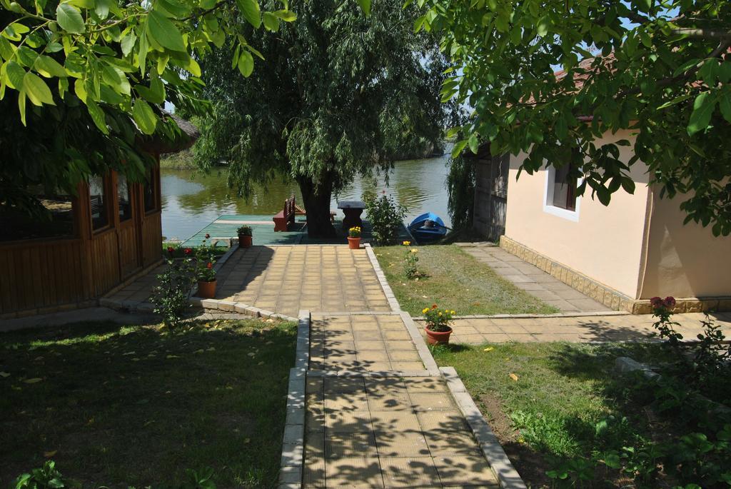 Lacul Racilor Olimp Extérieur photo